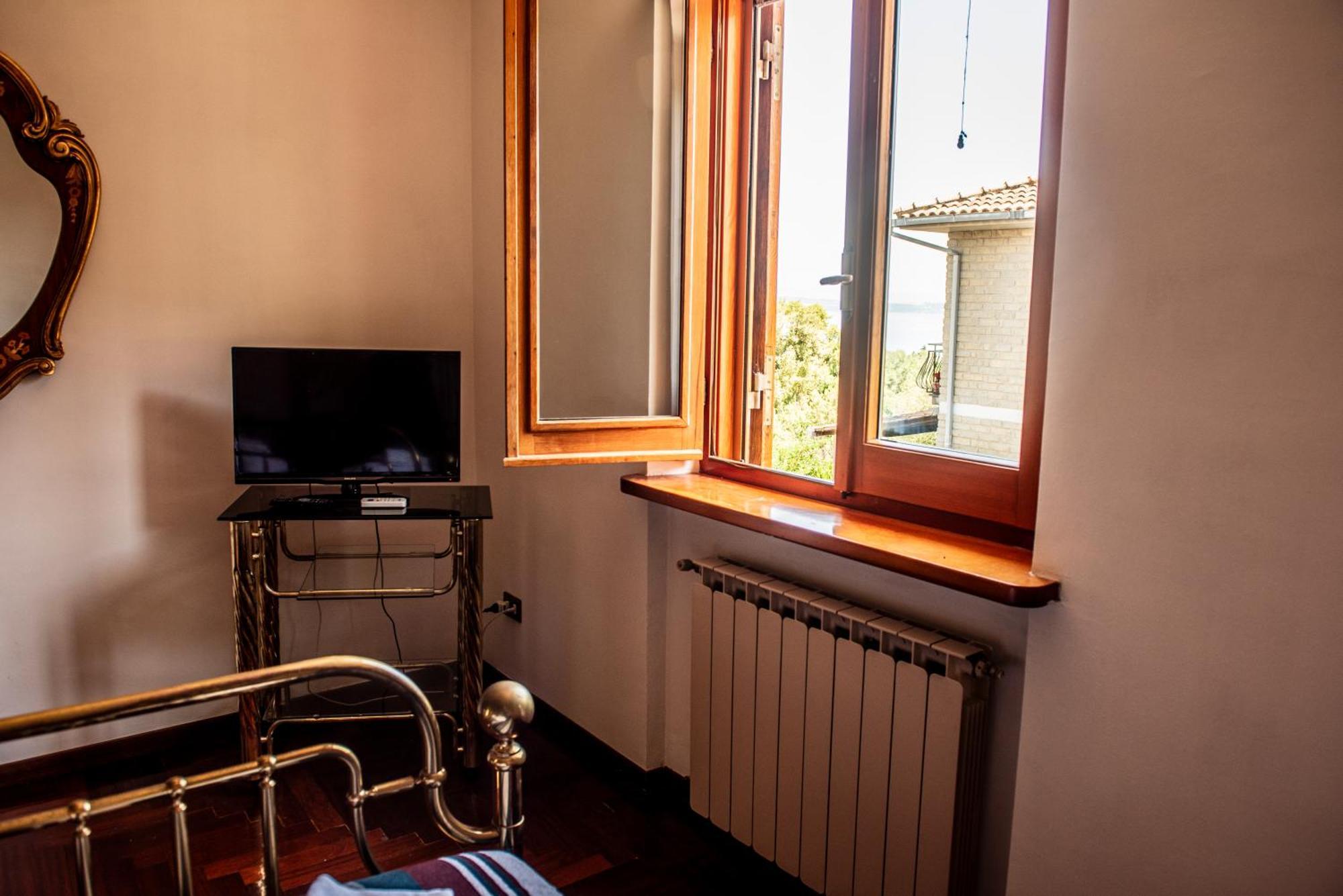 Вилла Casa La Rosa Браччано Экстерьер фото